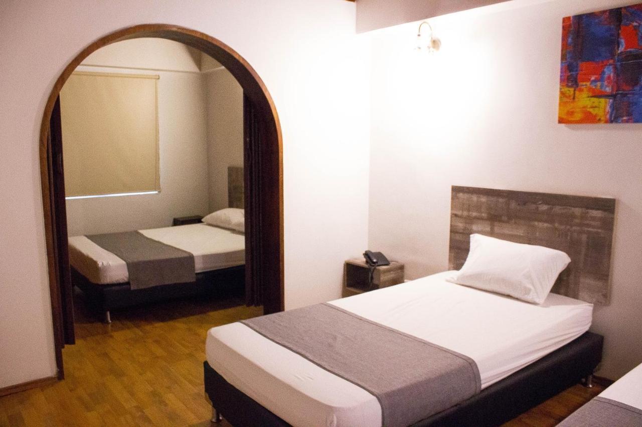 Hotel Porton Colonial Medellín Kültér fotó