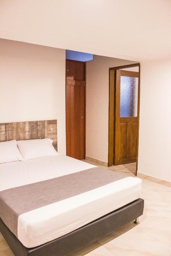 Hotel Porton Colonial Medellín Kültér fotó